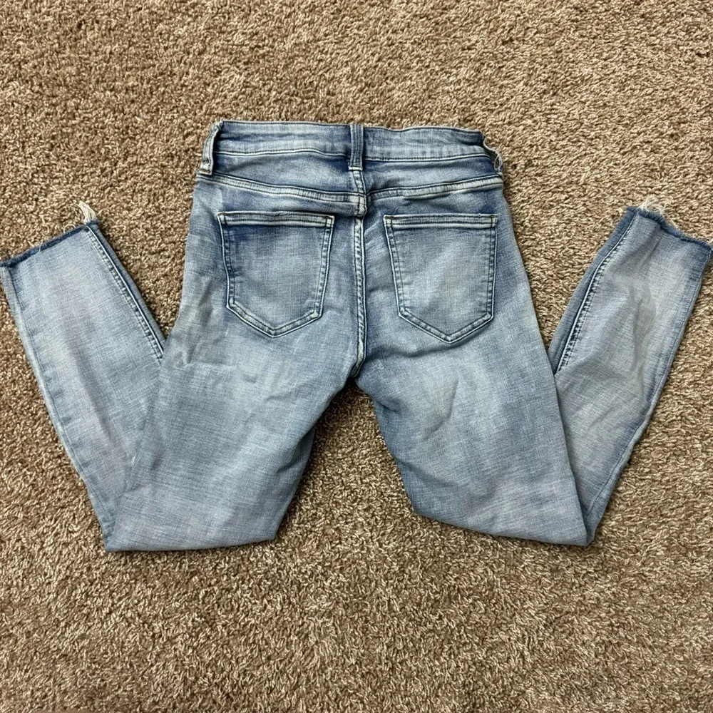 Pistola Women’s Arielle Skinny Scissor‎ Cut Hem Jean Size 25